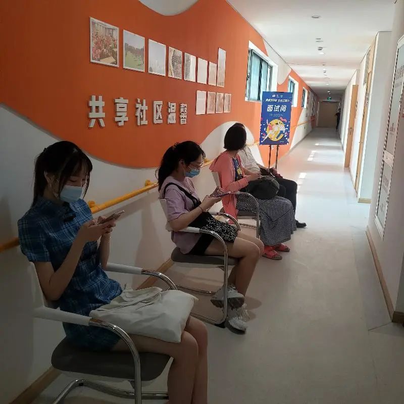 搬运公司电话青春不彷徨!华泾镇云聚力精准实施就业“组合