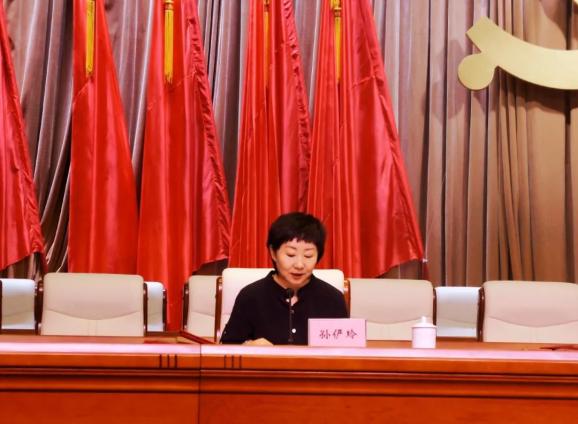 芳华谱新篇蓄势再前行嘉峪关市妇联召开九届七次执委扩大会议