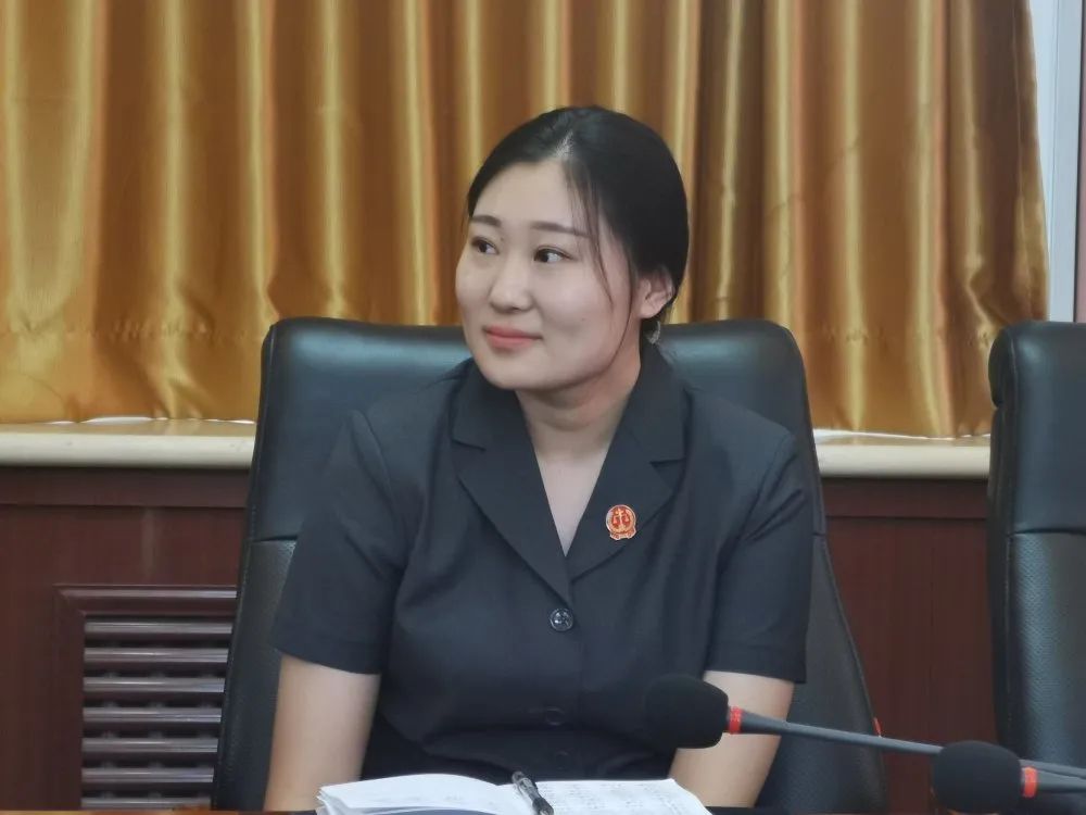 执行局四位军队转业干部施玉林,刘喜运,杨林地,耿淑