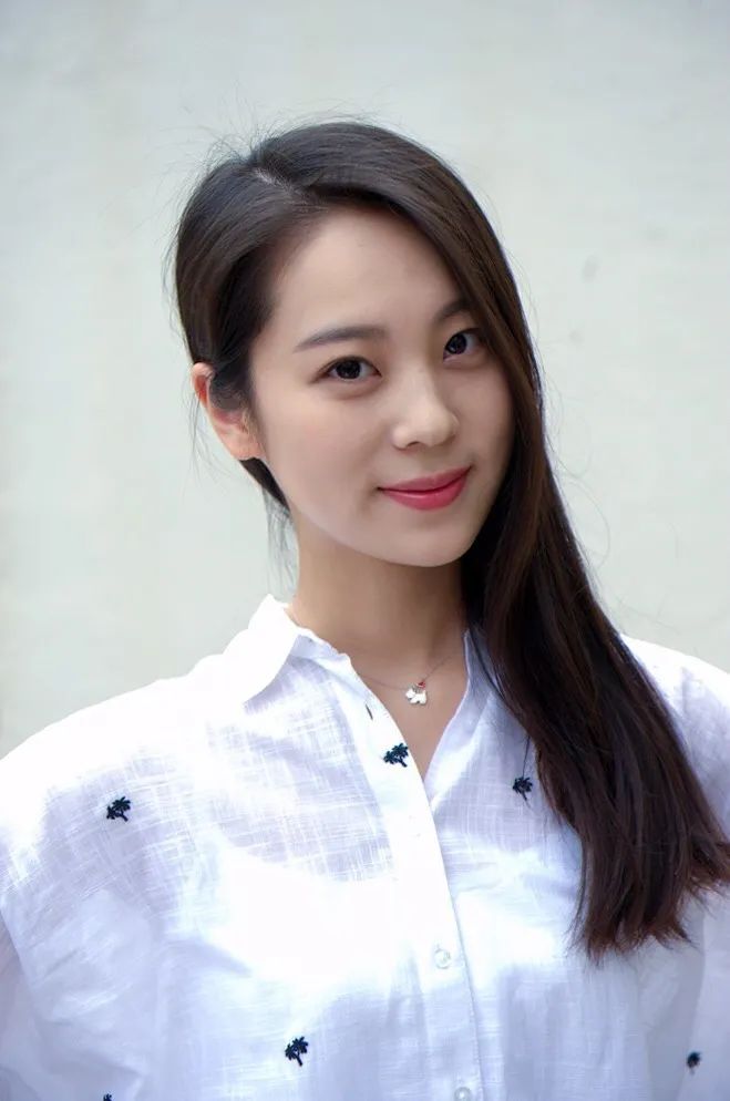 陶思妤 饰 蒋瑞莲陶思妤上海昆剧团优秀青年演员,工花旦,正旦.