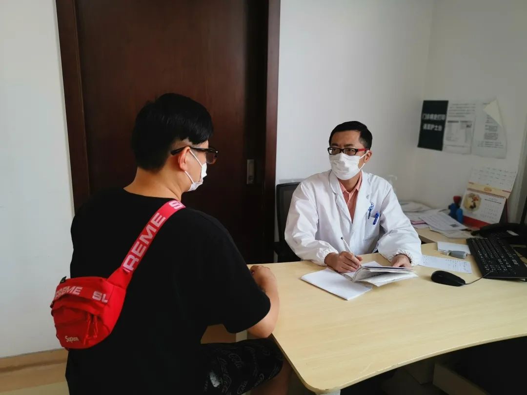 据卢慕峻介绍,睾丸肿瘤好发于青少年男性,其中非精原细胞瘤如胚胎癌