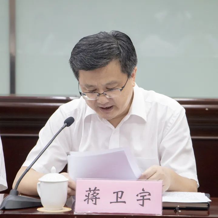 蒋卫宇,过孟超先后通报了今年上半年丽水市法检两院工作情况.