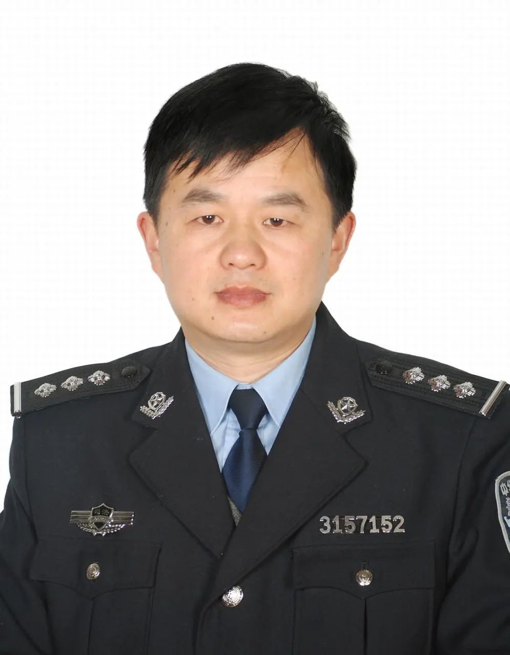 八一风采陈加汉责任重于山使命高于天