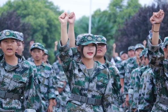 青海初高中学生注意了!这宜宾卫生学校所学校铁路直招,定岗定向委培!