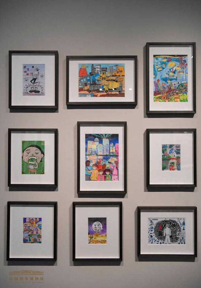 张永红总编:王振德原标题:《"众志成城——抗疫主题美术作品展"国博