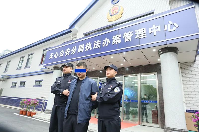 县域警务天心公安打造一站式执法办案管理新模式破解基层执法办案瓶颈