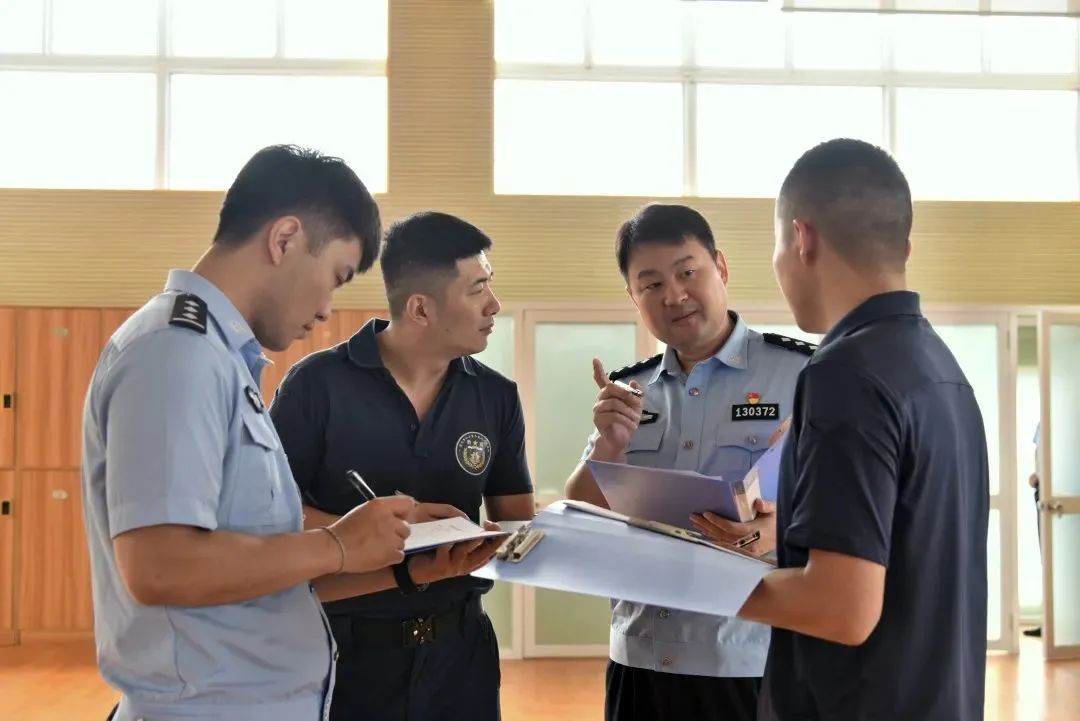 859.jpg