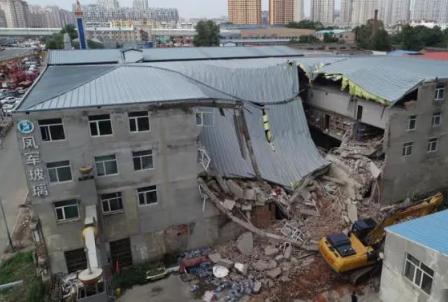 自建房倒塌已致26人遇难位置 331.jpg