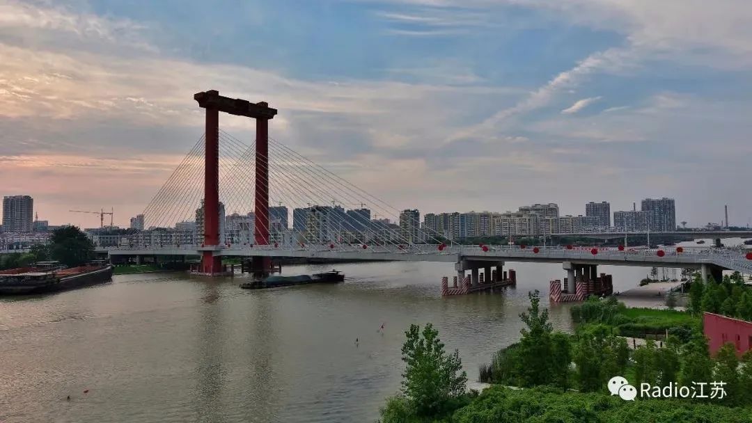 运河一号桥宿迁作为江苏省十三个设区市之一,是1996年7月才被国务院