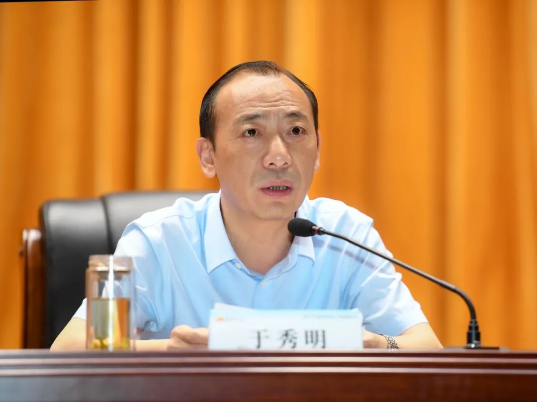 饶利萍,市委常委,常务副市长蔡清平,市委常委,市委政法委书记黄德刚