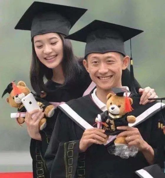 张一山恋情曝光即分手是他劈腿还是她炒作