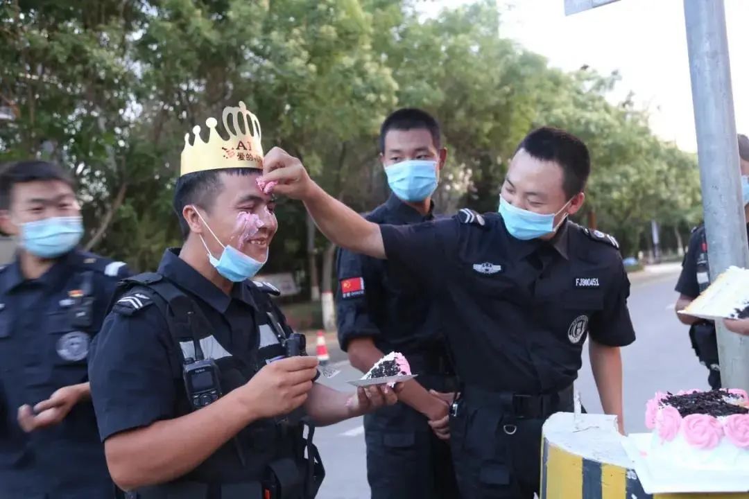 从优待警这些小事儿暖了警察蜀黍的心