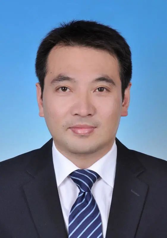 王彬文 研究员张哲峰 研究员冯西桥 教授吴学仁 研究员闫楚良 院士