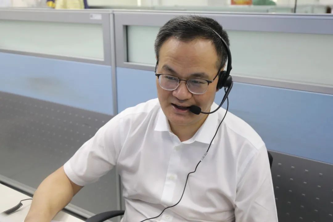 住房保障物业管理加装电梯今天市住建委副主任市房管局局长王桢回应了