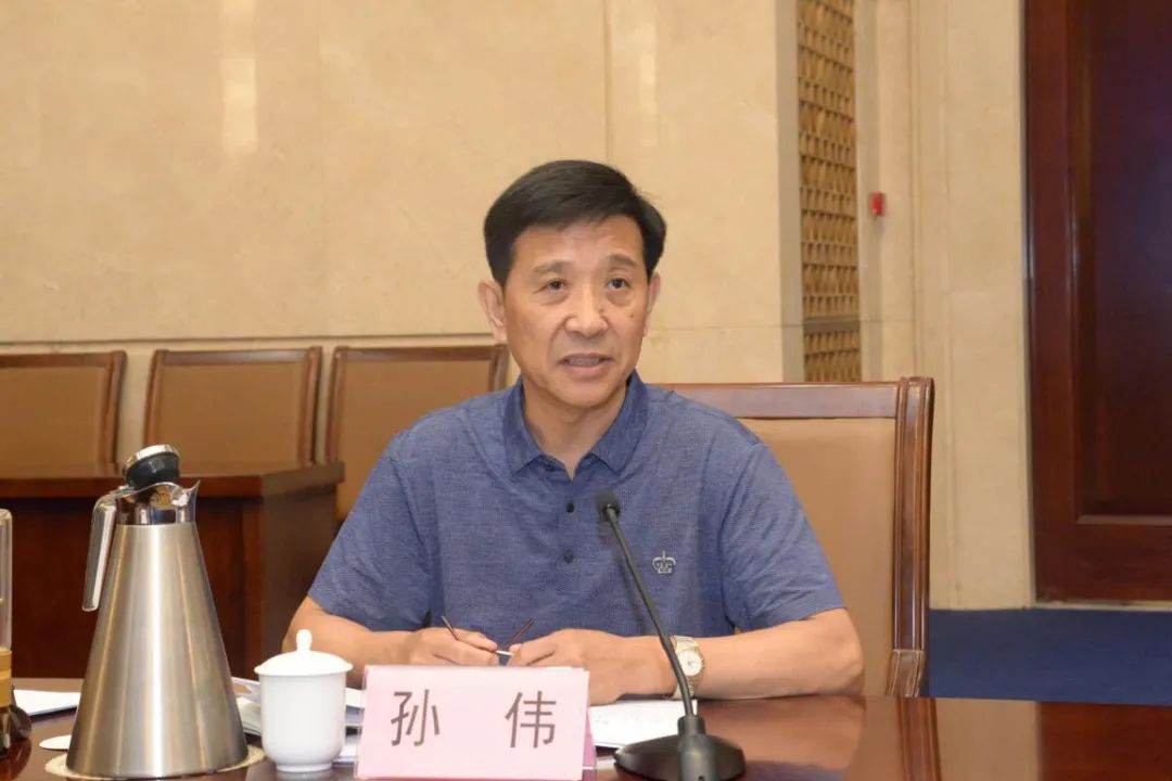 省见义勇为基金会有关负责同志和济南,青岛,淄博,潍坊,烟台,东营,滨州