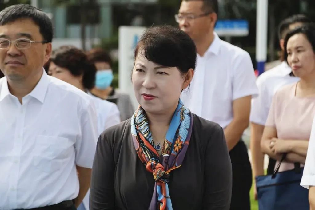 时政要闻内蒙古自治区党委常委呼和浩特市委书记王莉霞到崂山区考察