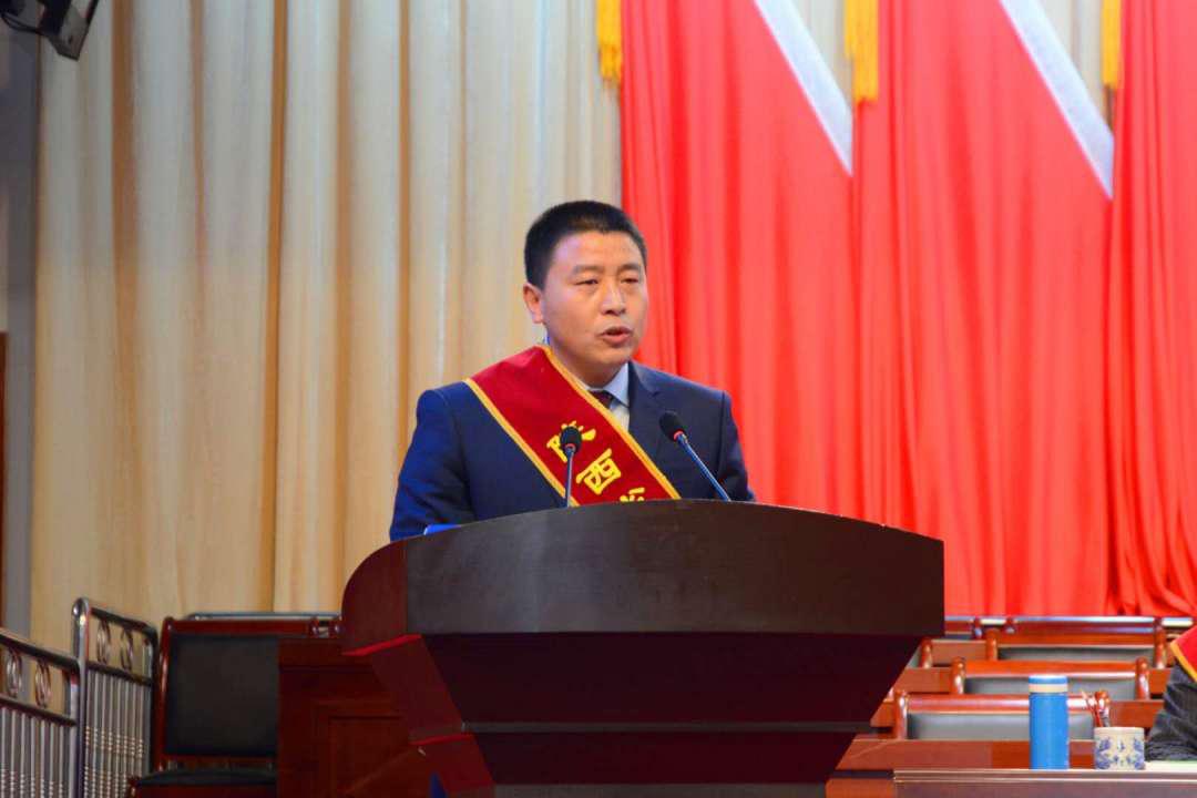 第一书记征稿选登136高旭荷叶坪来了个新艄公