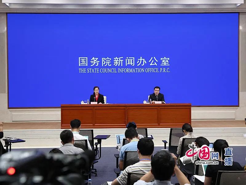8月份国民经济生产总量_安全生产图片(2)