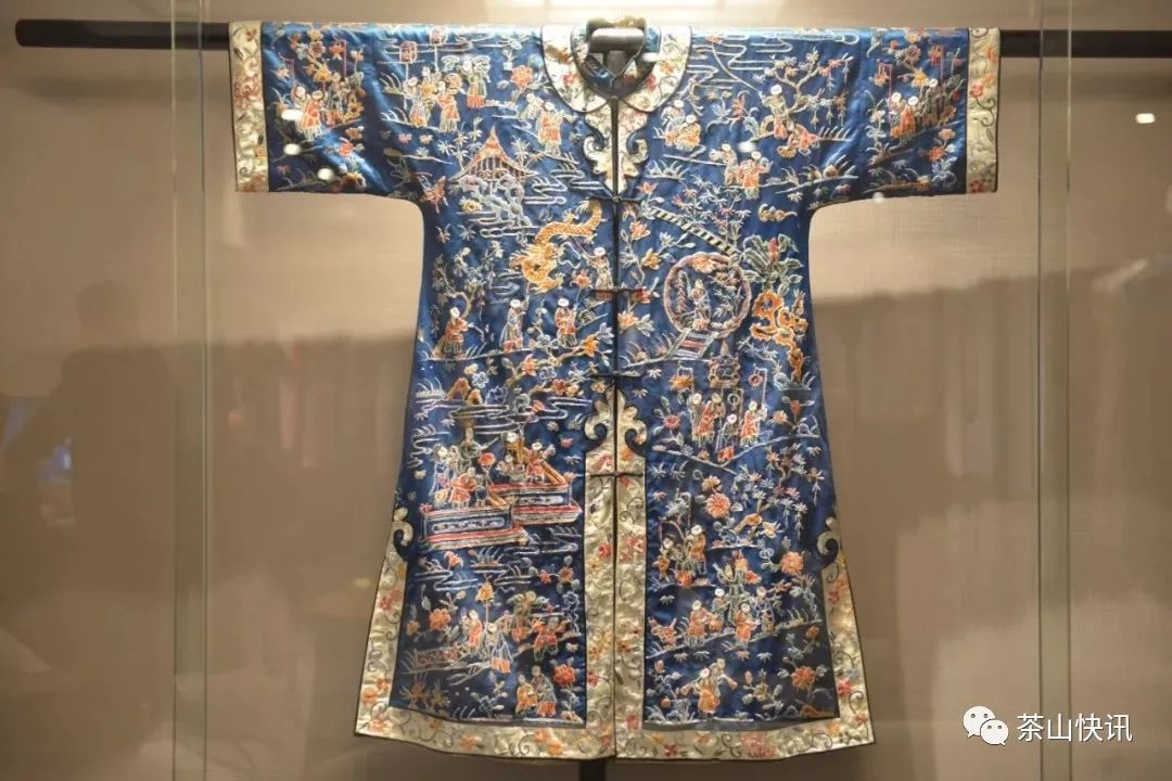 美呆了明天茶山这里将举行岭南传统服饰秀千万不要错过