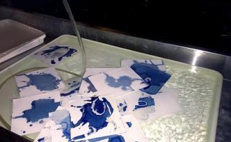 敞开工作 | 娜塔莉：曝光、纸张、化学反应和偶然性