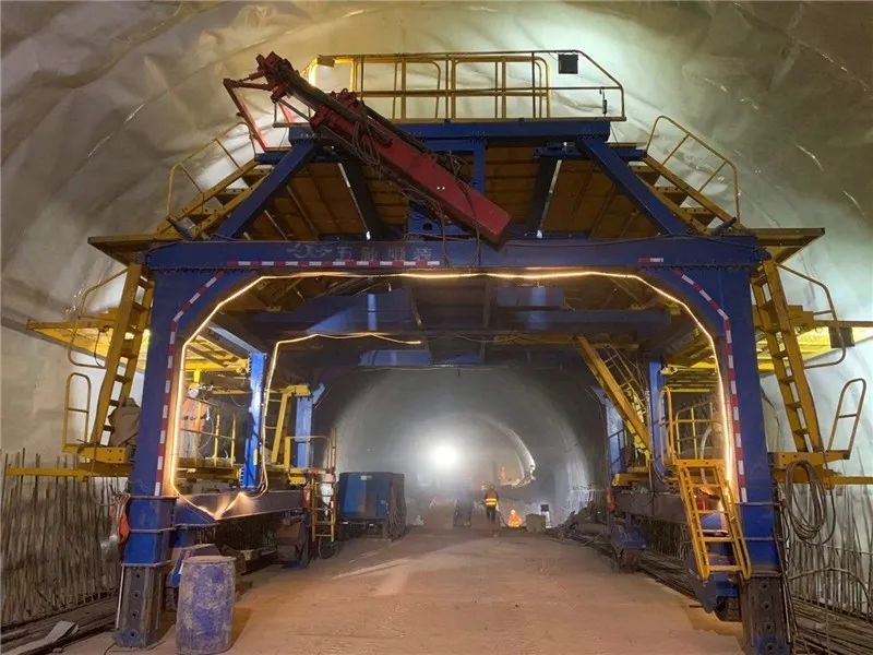 隰吉高速公路项目标准化建设