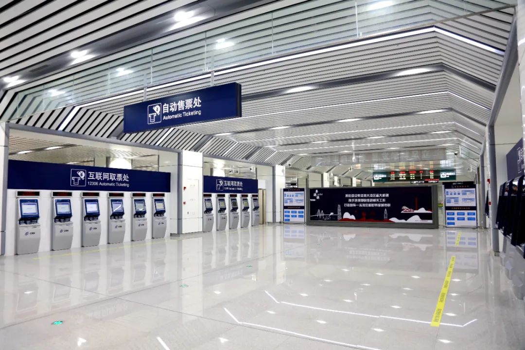 横琴站:地下直通新横琴口岸