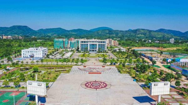 沙田镇位于惠阳区东南部,是惠阳中心城区组成部分之一.全镇总面积73.