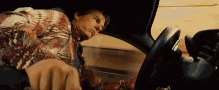 经常轰油门会造成什么样的伤害呢