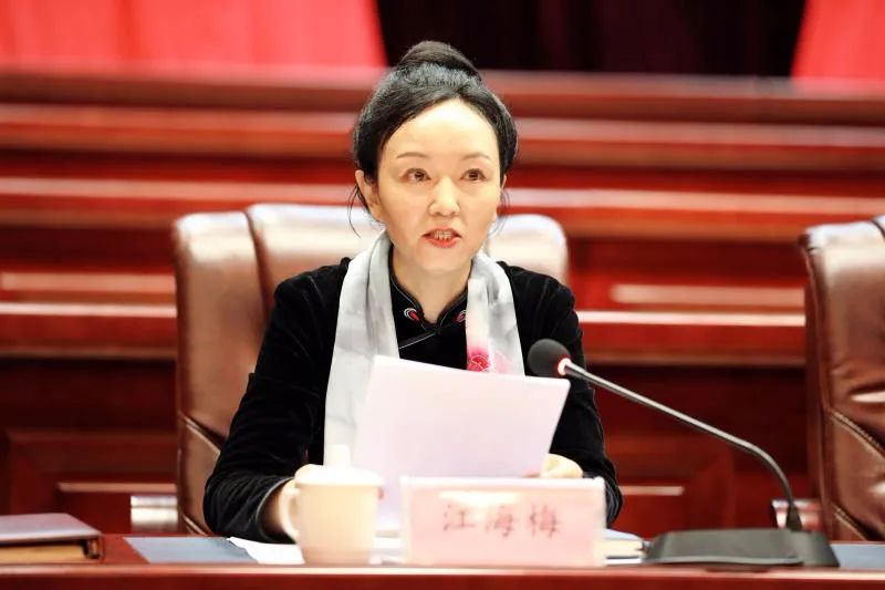 玉树州举行2020年高考总结大会