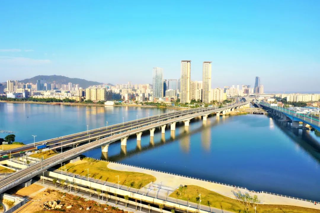 加速珠澳联通珠机城际一期通车运营