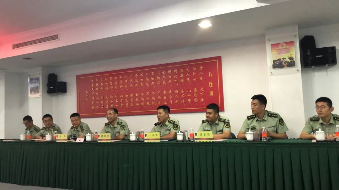 杨国威带领区卫生健康委领导班子成员前往武警上海市总队执勤第四支队