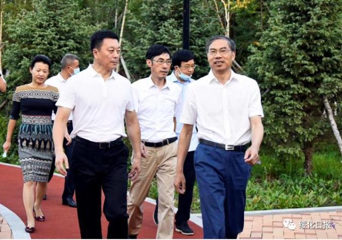 曲敏会见浙江新和成董事长胡柏藩