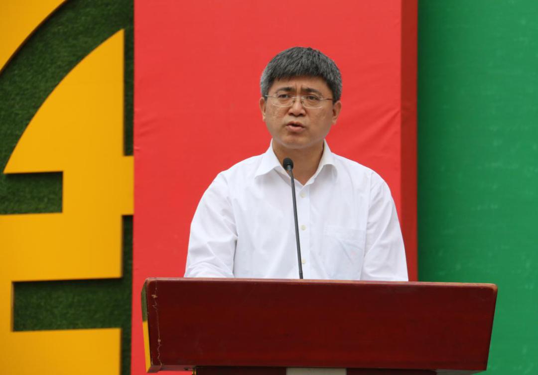 北方联合电力有限责任公司党委书记,董事长李向良在致辞中表示,公司将