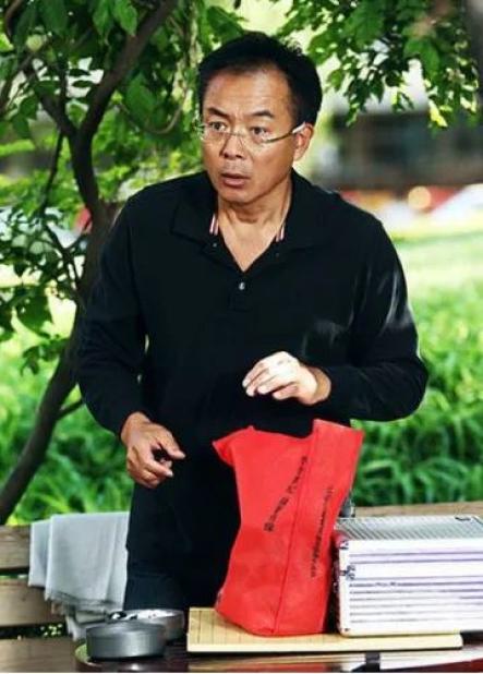 演员谢园突发心脏病去世,曾与葛优齐名,遗嘱令人敬佩