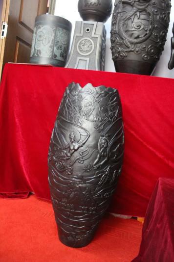 李晓雕刻时光30年黑陶工匠一把刀