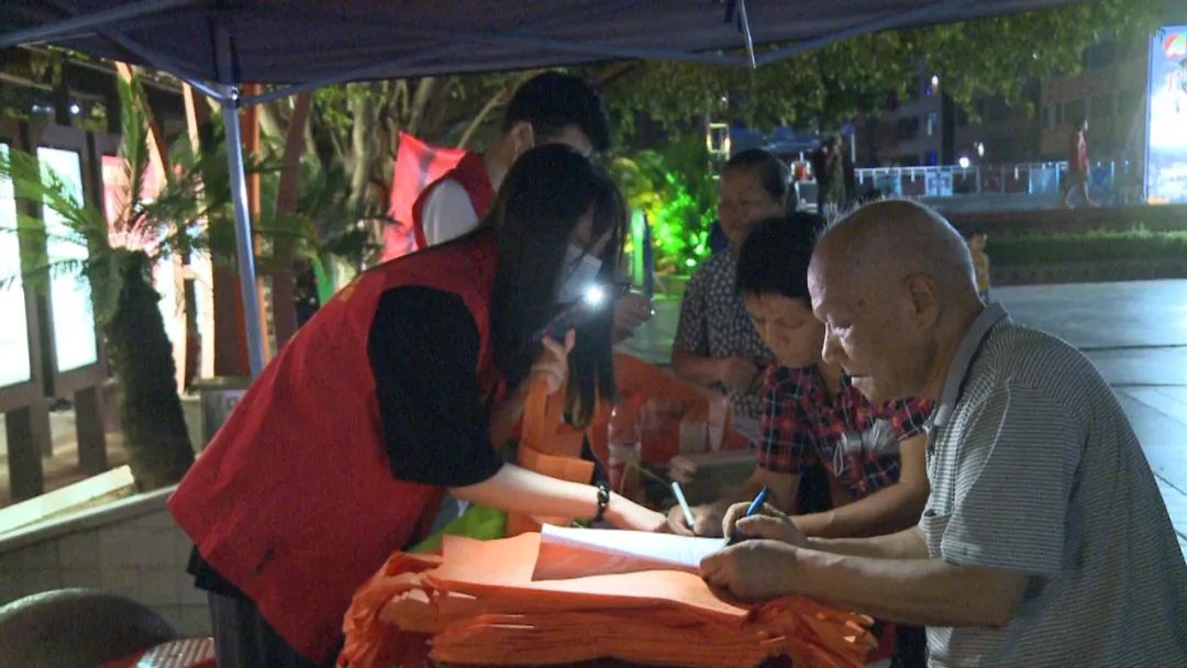 这个暑假,广宁高考毕业生这样传播文明正能量!