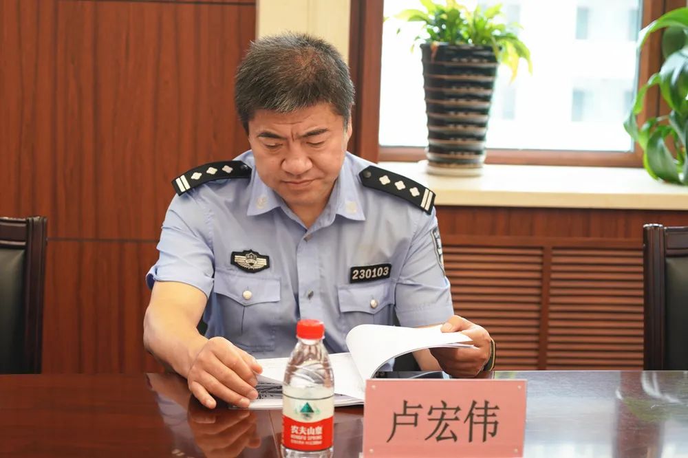 法院新闻省法院专项督导组检查南岗区法院六专四室规范化建设工作