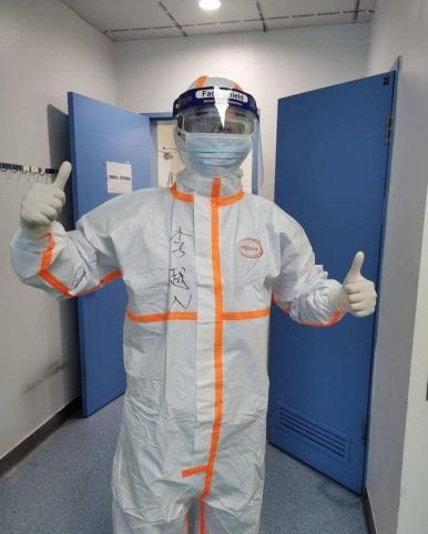 李越用自己的切身感受,给全国的90后们写了一封特别的"两地书".