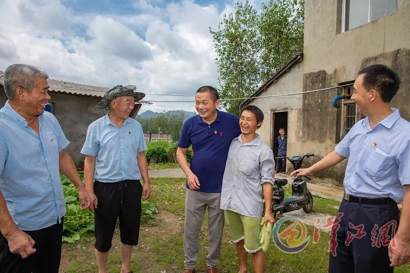 脱贫攻坚革命老区村焕发新活力谷城县五山镇九里岗村的脱贫之路