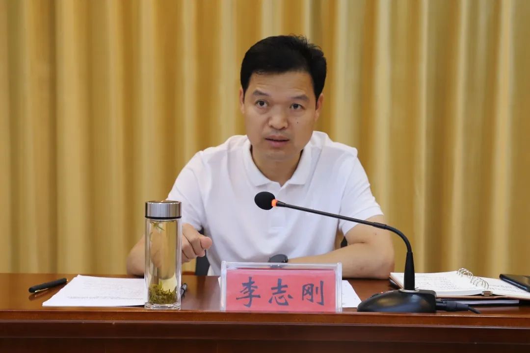 深化省级文明城区创建峰峰再动员再部署