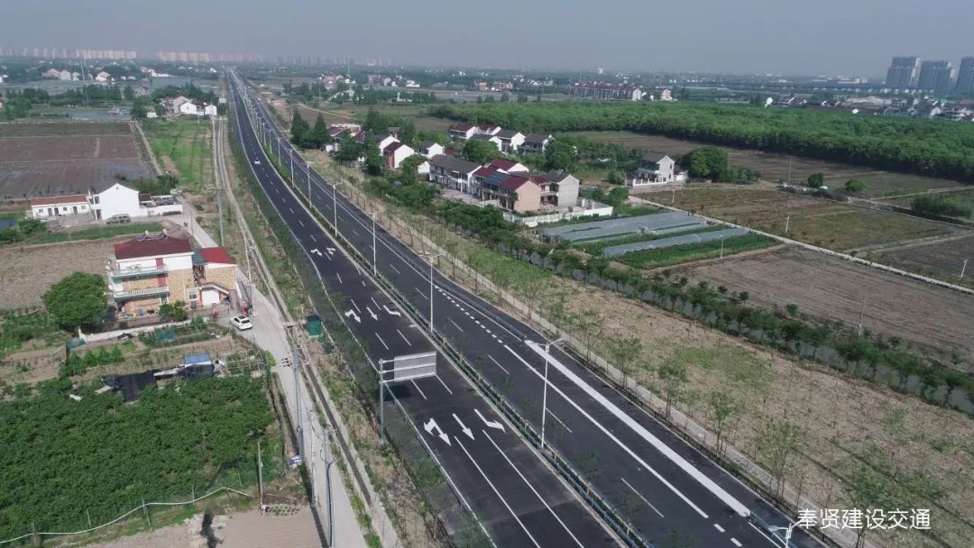 6金海公路下穿航南公路地道开通试运行2019.8浦卫公路全线贯通2019.