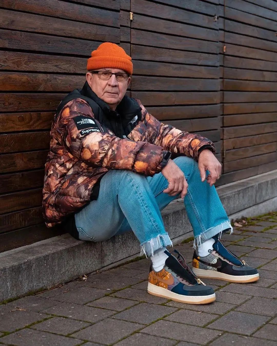 74岁最潮爷爷爆红100万人追更这世上没什么事太晚