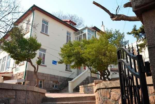 双城记⑥丨万国风，明军魂，“岛城”千里觅“瀑乡”