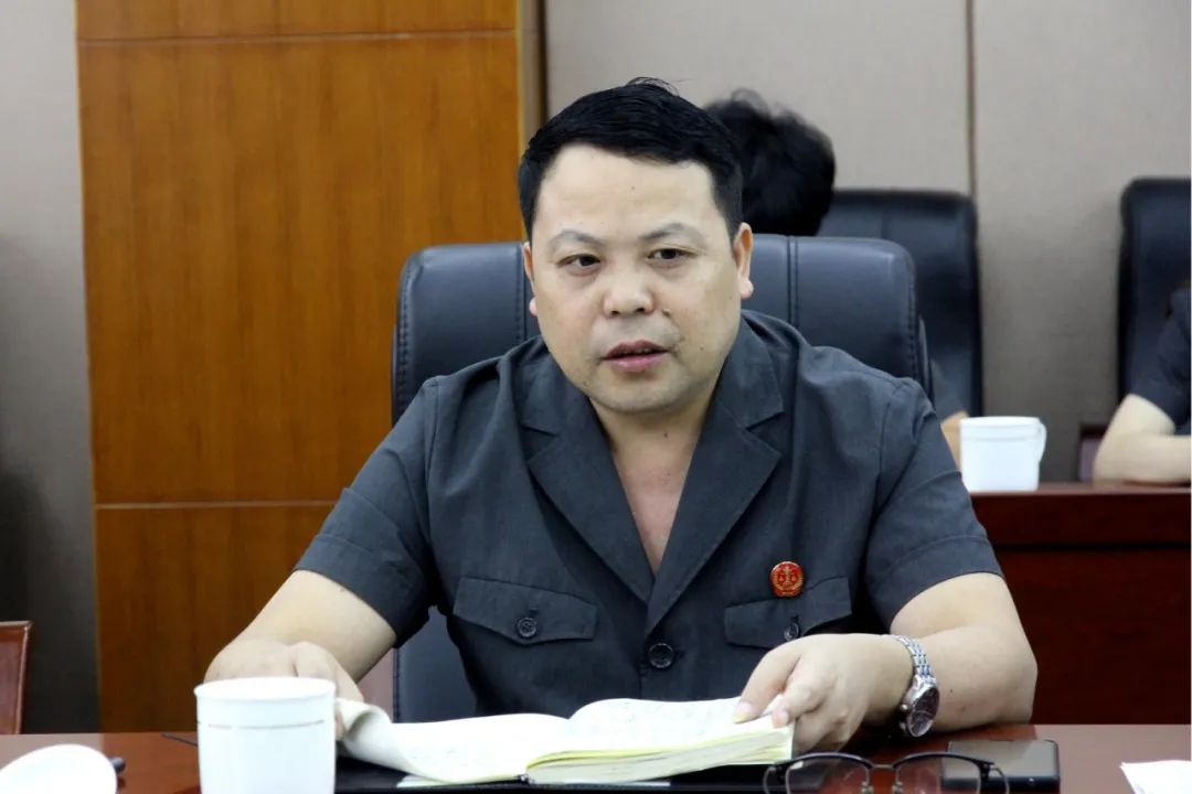 郴州中院到宜章法院督导上半年工作