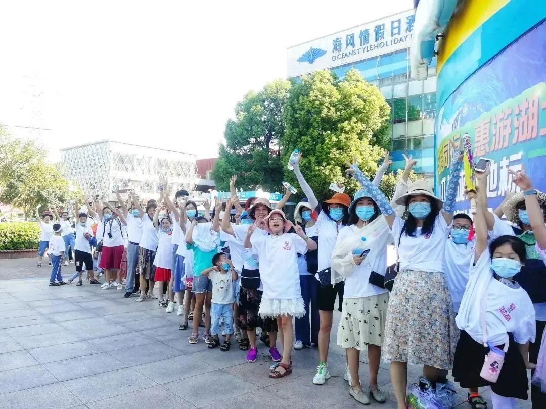 与爱同行惠游湖北湖北各地纷纷迎来大型旅游团