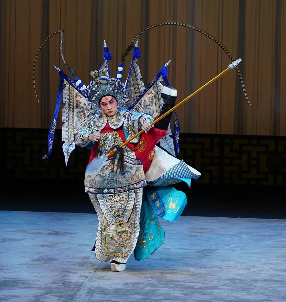 《雁荡山》(京昆合演)伴奏:上海京剧院乐队操琴:周晓铭司鼓:刘磊张辽