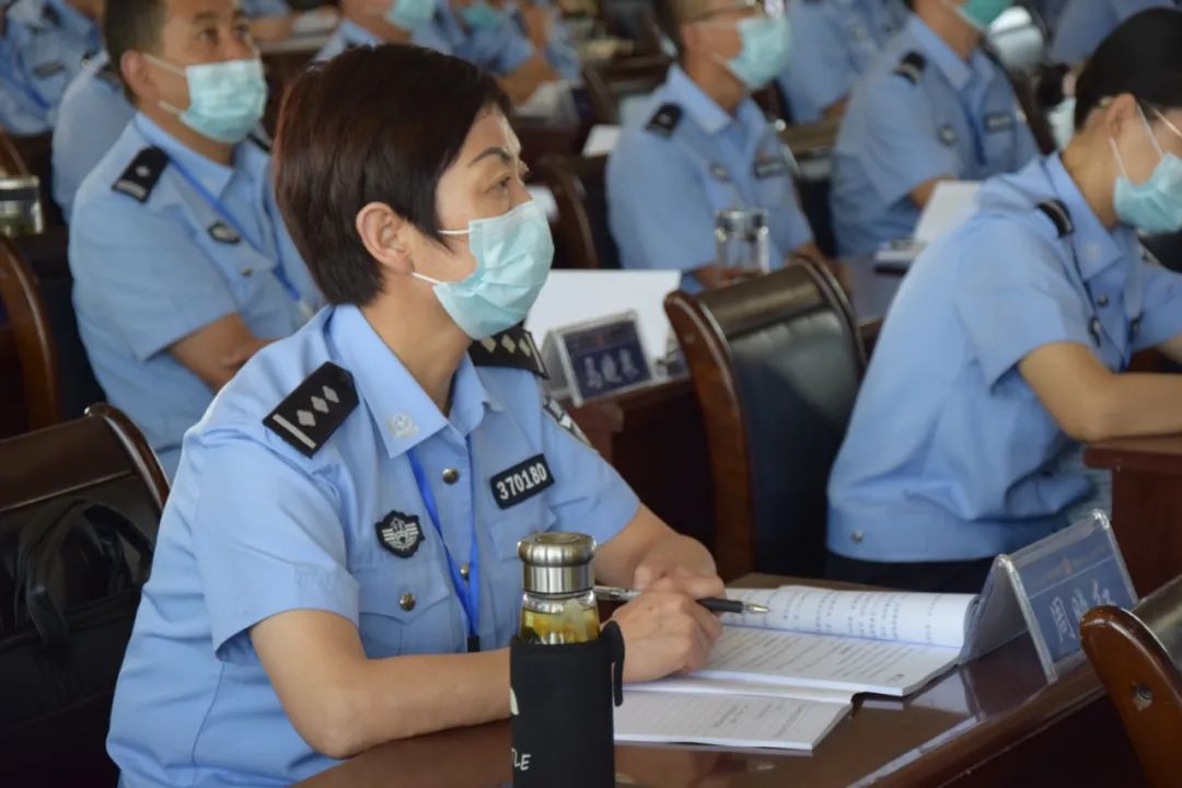 走进培训班,参训学员中既有顾明,张美霞,马慧芳,花均平,马晓泉等等有