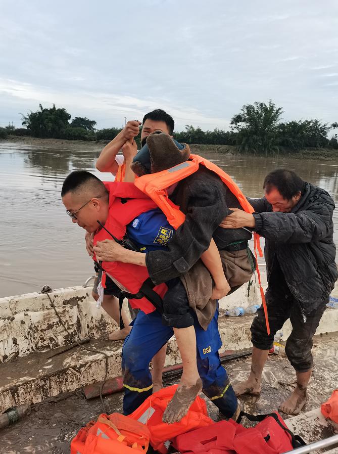 邓永贵即使牺牲了也对得起自己和所有人