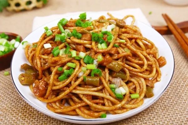 江湖寻味|那个老城的烟火气,怎能少了一碗热干面