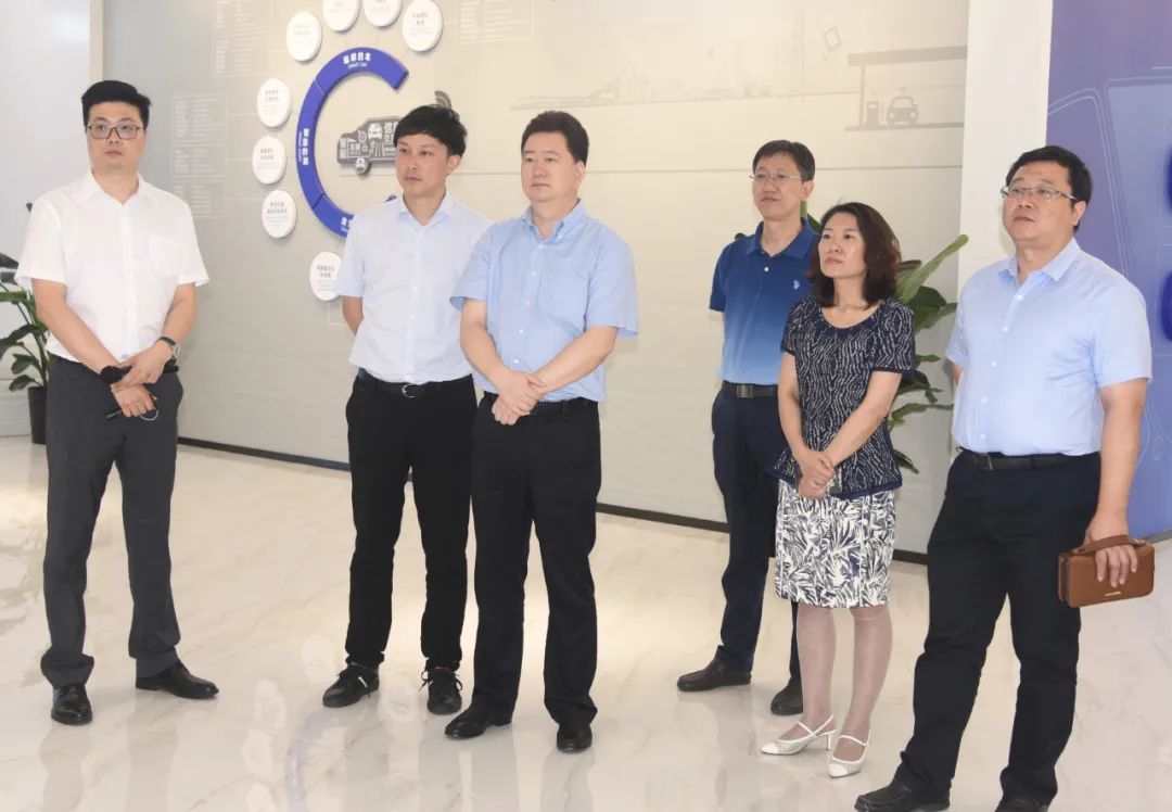 省工信厅来相城调研智能车联网产业